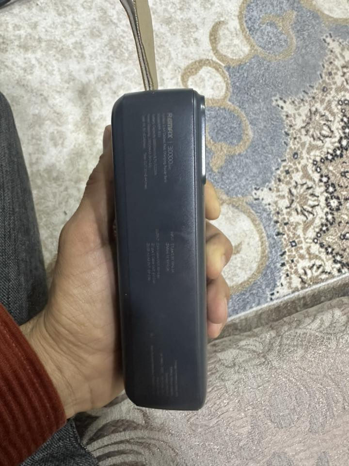 باوار بانك ماركه معروف Remax | 30000mAh
بيع اعلي سعر مبروك


**إذا كنت صاحب هذا الإعلان وتريد حذفه لأي سبب، رجاءا أرسل رسالة إلى الدعم الفني**