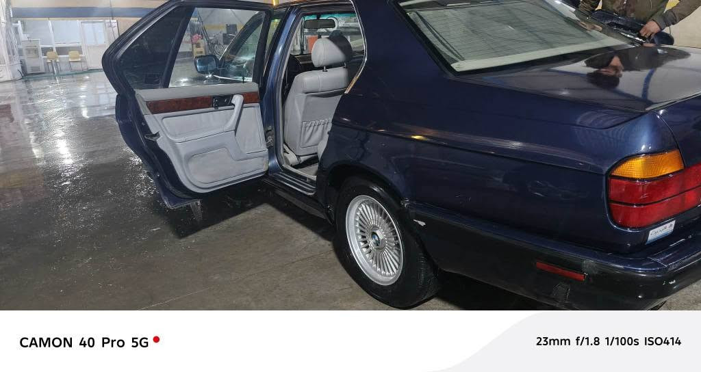 للبيع سياره بي ام 700 كير توماتيكي موديل 1992 رقم نينوى سياره نظيفه اي عيب مابي تبريد ثلج ست سلندر مكينه 35 لاصرف ولا بخار سنويه لحد 28 بطاقه  شرط التحويل قانونيات سعر 50$ وبي مجال قليل مكاني كركوك شراي خابر *********** كركوك, العراق
