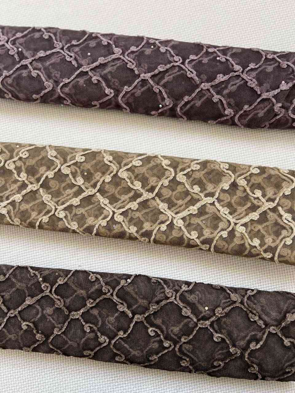 #عروض 🌸شال كيبور دانتيل 
نزاكة وفخامة تجنن
🍂سعر القطعة ؛  7 الاف


**إذا كنت صاحب هذا الإعلان وتريد حذفه لأي سبب، رجاءا أرسل رسالة إلى الدعم الفني**