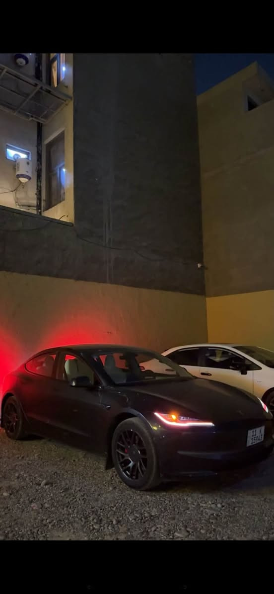 تيسلا model 3 2024
دبل واطور
ماشيه 16
قطعتين فقط باب وجاملغ بدون ايرباك بدون دواخل
مغلفه ppf
21000$
***********
