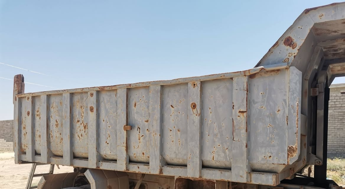 بودي كلاب اسكانيا للبيع الطول ٤٢٠ اربعة امتار وعشرين سنتم المكان موصل *********** /***********
