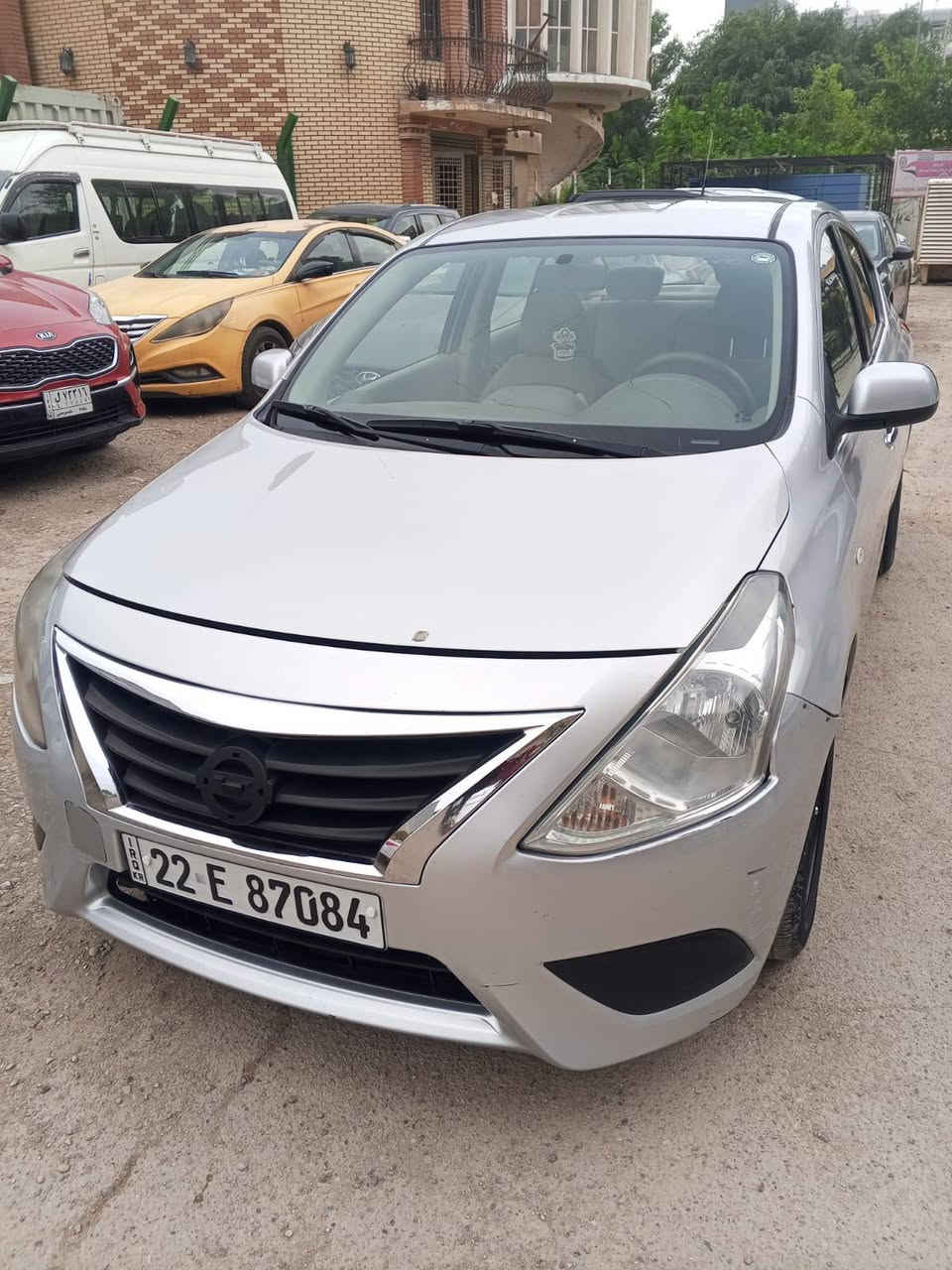 سلام عليكم 
للبيع 
سني لون سلفر
2022
رقم اربيل 
بيها قطع 1باب خلف سائق بارد موجوده صوره من قبل تصليح

دعاميه يراد له ماسكه فقط 

باقي مكفول  كير مكينه على بلاد ما ملعوب بيها 

بل عافيه على يشتري 
دهن وبانزين 
سعر 121
عنواني الأمين معلمين 
***********وتساب 
*********** بغداد, العراق
