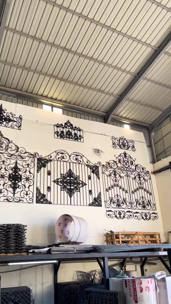 نوعي مواد ستيل وان باب تفصال مع تركيب 110 شباك متر 27 دولار // باب تكلون بلس متر 33 دولار باب 135  (***********)(***********)
