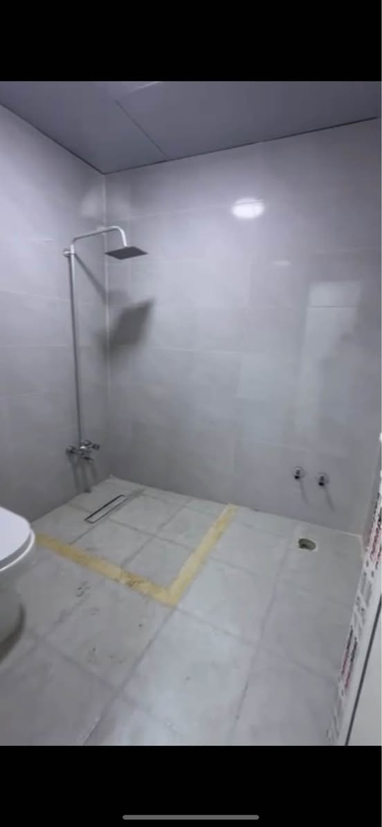 يعلن مكتب عقارات المكصوصي 
وجود مشتمل لإيجار في الجبيله طابق اول من بيت باب معزول موقع ممتاز ومشتمل جديد 
يتكون من غرفتين وصاله ع مطبخ وهول وحمام
سعر الايجار 500 الف نهايته مابي مجال. 
*********** البصرة, العراق
