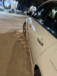 جنسز خليجي موديل 2012  فول مواصفات ( شاشه + ماوس )  السيارة ماشية ١٨٠ ...