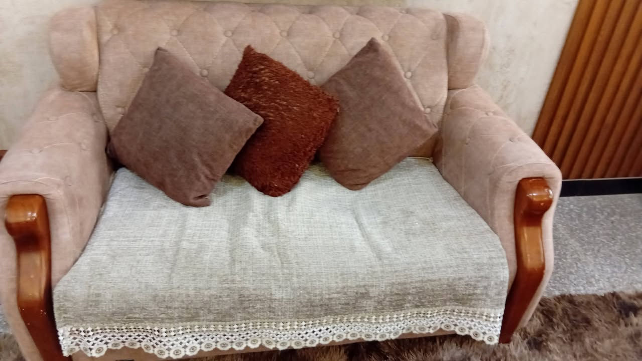 اثاث مستعمل نظيف للاستفسار التواصل على هذا الرقم ***********
