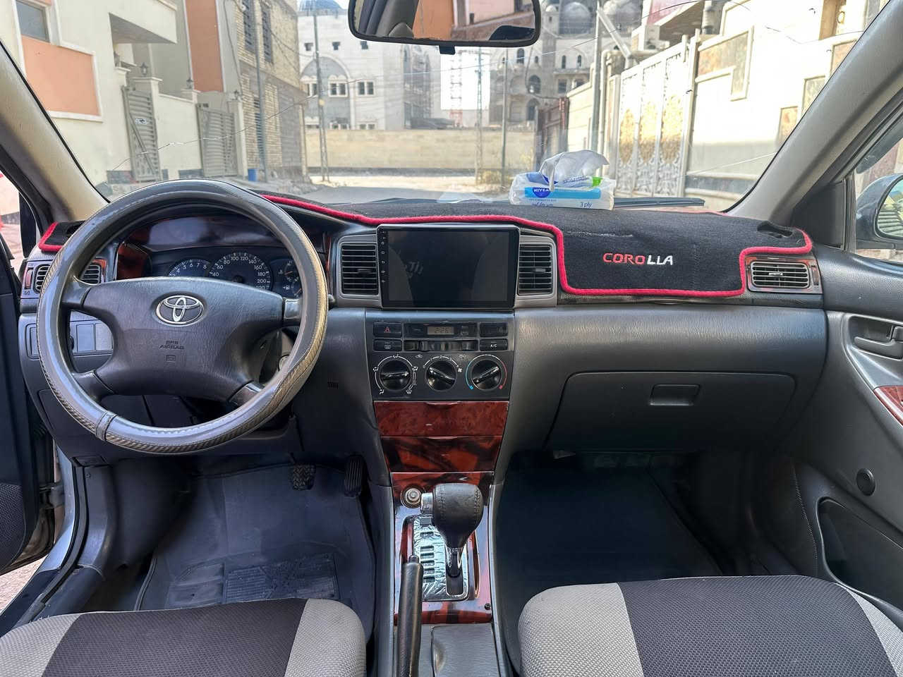 السلام عليكم
كورولا بكياجو  للبيع موديل 2004 محدثه 2007 تفصيل سياره كير محرك خير من الله محرك 1600 كير تبريد شغال سياره جاهزه مصبوغ حزام عدا القماره اثر جراد بدون دواخل السعر 75 وبيه مجال المكان بغداد حي الجهاد 
***********
