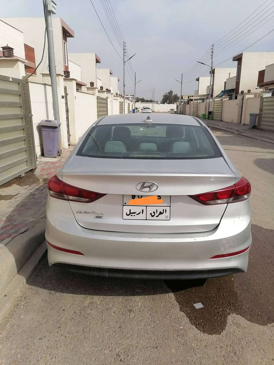 النترا امريكي حادث جاملغ جهة السايق وبيهه حادث بدوسه بالعراق فقط الباقي مكفول كير ومحرك وكشر ماشيه ١١الف ميل سياره جديده  السنويه باسم شركه معرض  باربيل تروح تحول مباشر واني مشتري من الوكيل السعر ١٢٥ورقه.... ***********بغداد الكرخ
