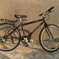 بالة ياباني للبيع حجم ٢٦ السعر ٦٥ الف للاستفسار واتساب 07764611516