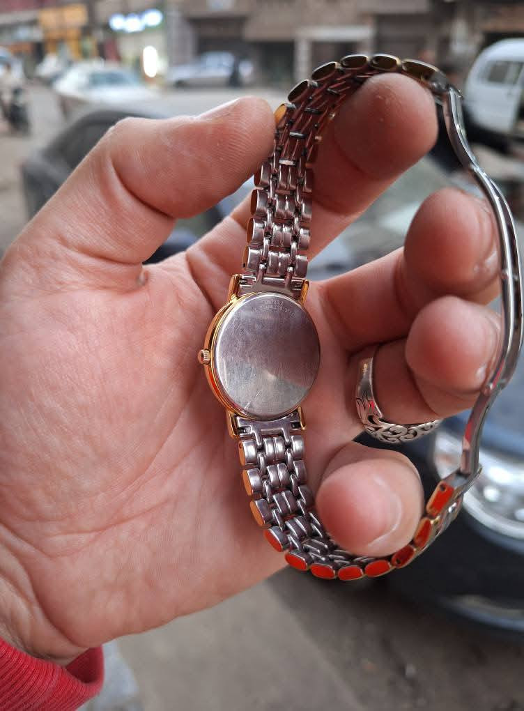 ساعة Longines Présence (لونجين بريسنس)، وهي موديل كلاسيكي .قطر 33 .///اي استفسار خاص.🌿


**إذا كنت صاحب هذا الإعلان وتريد حذفه لأي سبب، رجاءا أرسل رسالة إلى الدعم الفني**