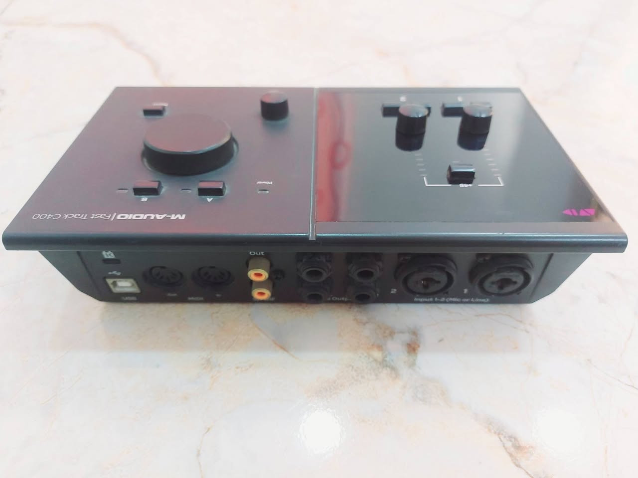 كارت صوت ام اوديو فاست تراك c400 الاصلي والغني عن التعريف شغال وعالفحص ..اعلة سعر ابيع . توصيل لكل المناطق


**إذا كنت صاحب هذا الإعلان وتريد حذفه لأي سبب، رجاءا أرسل رسالة إلى الدعم الفني**