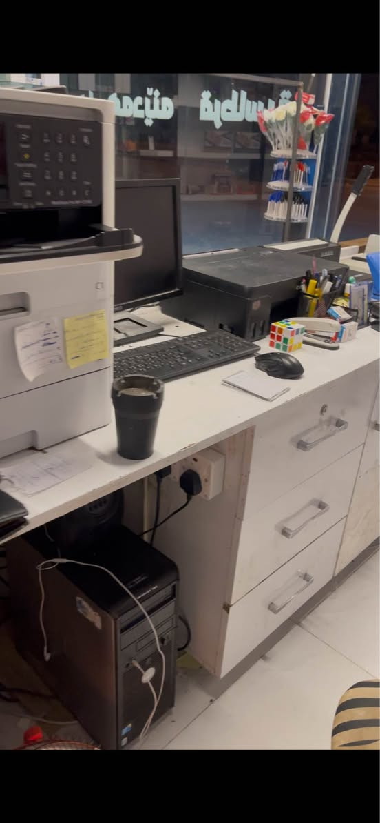 ميزه بو فروتنئ دارئ عصلى ده ره جه ئيك 
درئژى ٢٨٠ سنتيم 
فره هى ٦٢ سنتيم 
بو پتر پيزانينان په يوه ندى بڤئ ژمارئ بكه 
0750 872 6160
————————————-
ميز للبيع خشب عصلي درجة اولي 
طول ٢٨٠ سنتيم 
عرض ٦٢ سنتيم 
للمزيد من  معلومات اتصل ب هذا الرقم 
0750 872 6160 دهوك, العراق
