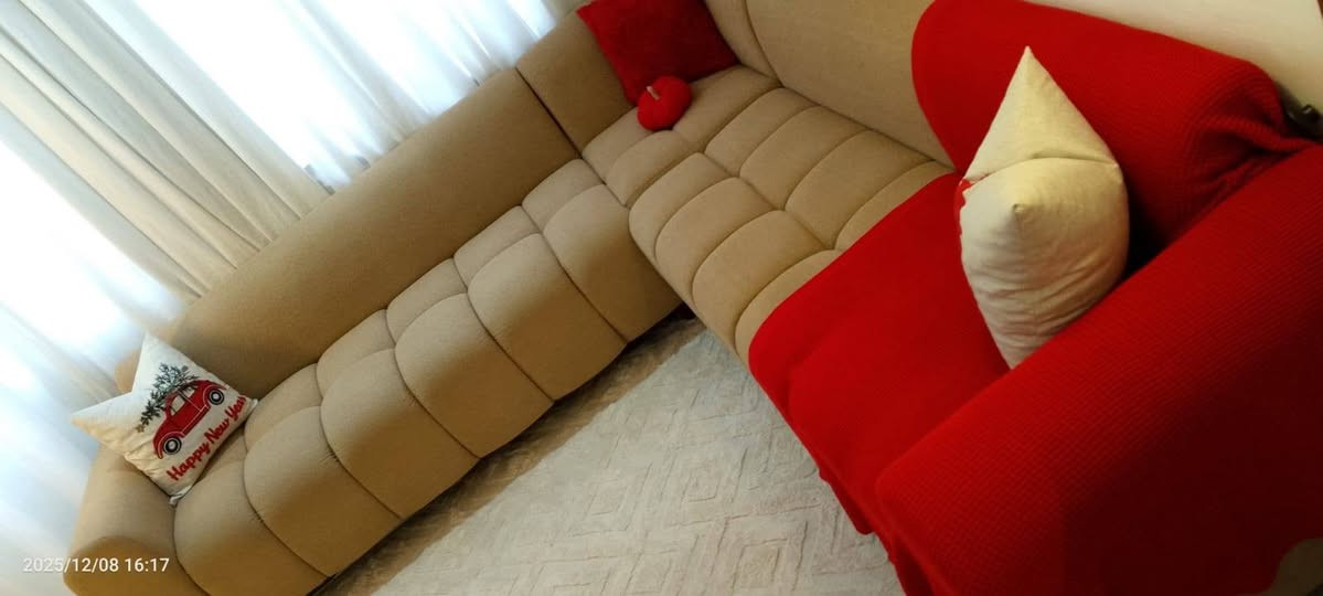 #الجميع سلام عليكم كورنر خمس امتار للبيع فقط كوشات2بي وغطوه هديه  السعر 550وبي مجال بعده جديد وطبله سعره65وبيها مجال بسيط


**إذا كنت صاحب هذا الإعلان وتريد حذفه لأي سبب، رجاءا أرسل رسالة إلى الدعم الفني**