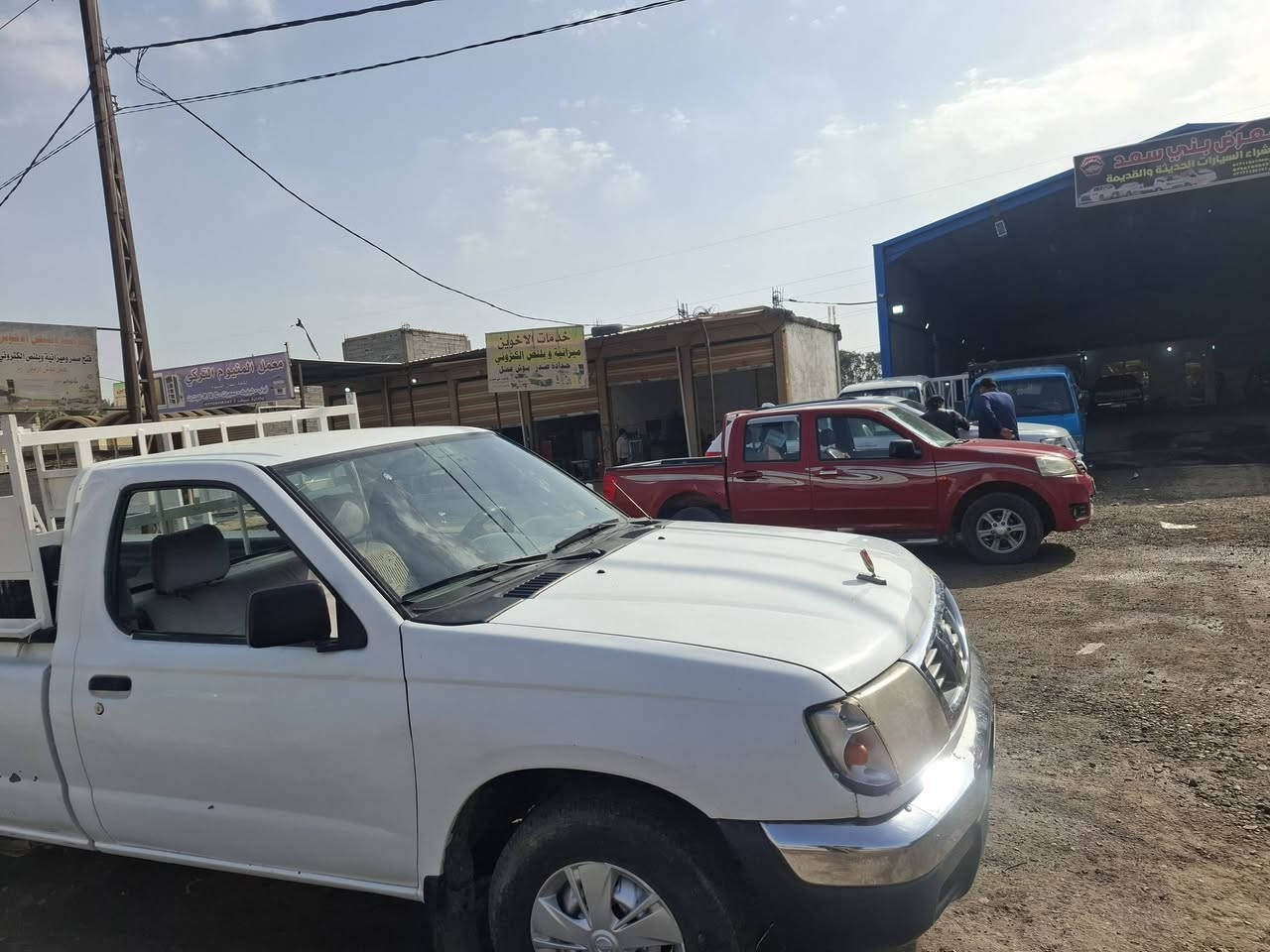 بيكم نيسان تك موديل 2002 رقم بغداد انكيزي محرك وكيرواكسن وشاصي خير من الله سيارة بلادي بيه مكانات صبغ قليل تخم تاير جاهزة شراي يتصل على رقم ***********
