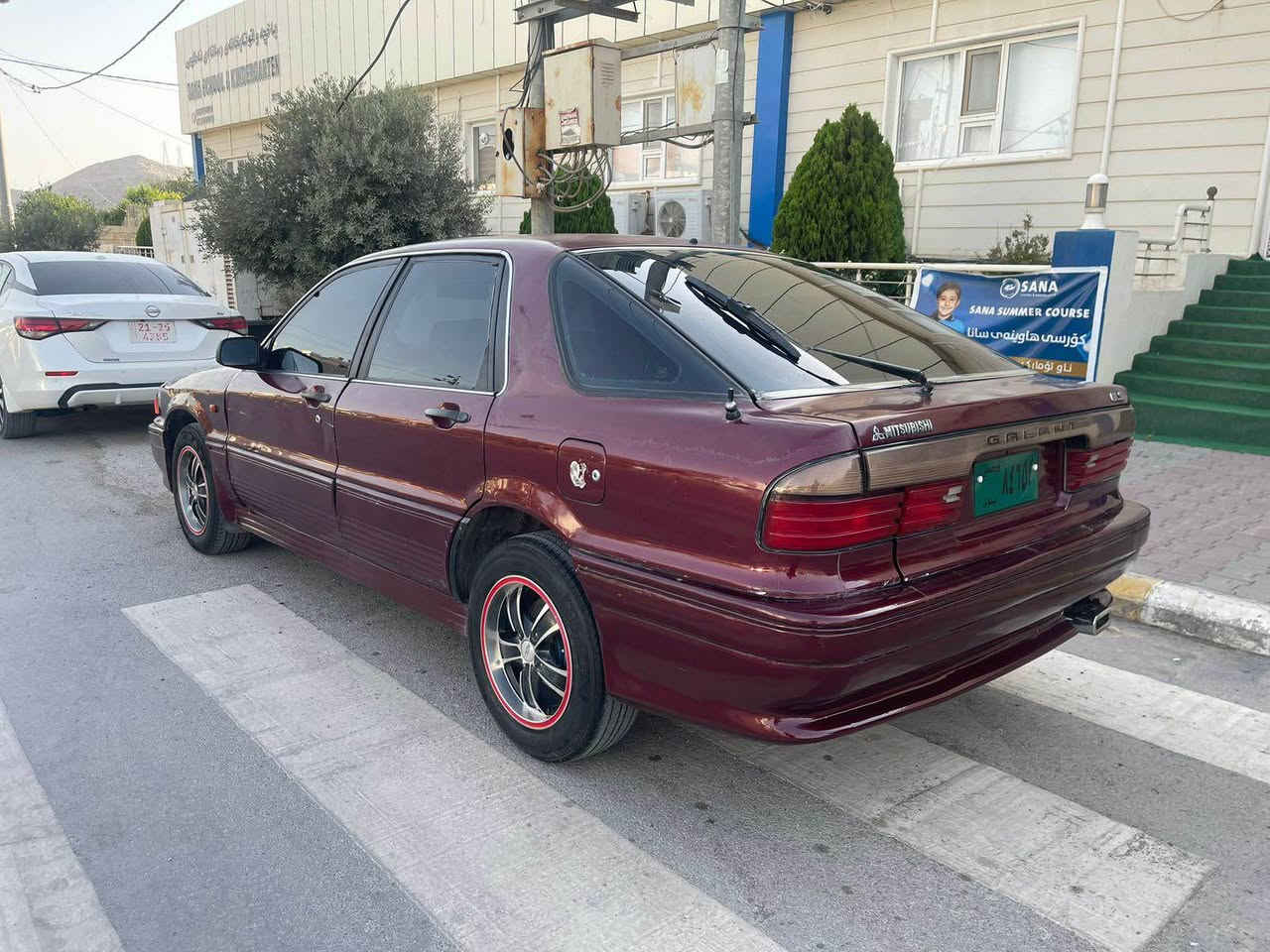 گلانت مۆدیل ١٩٩٣
گێر و مەکینە کارەبایی کامل بەشەرت 
مەکینە ٦٣ی گێر عادیە ئارم پلاستیکە 
سلایت ە و جام کارەبایە 
٢٦$ مەجال 
ژ.م *********** رانية, السليمانية
