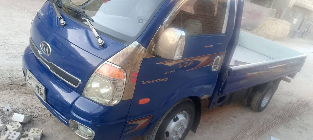 السلام عليكم دمعة فحل مسكر كفالة عامة كير محرك اكسل من الصبغ مكفولة كلة بلاد  تستلم ارقام انكليزي 2007عارضها ب90بيها مجال للطيبين مكلف بالنشر***********
