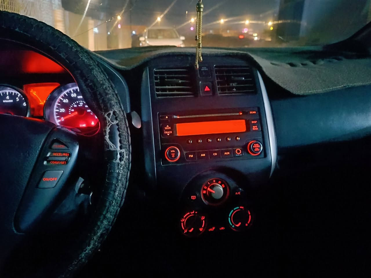 السلام عليكم نيسان فيرسا 14 بيها قطعتين وارد امريكي سيارة جاهزة بسمي رقمها بابل80$قفل مكانها بابل *********** غير متواجد على الفيس
