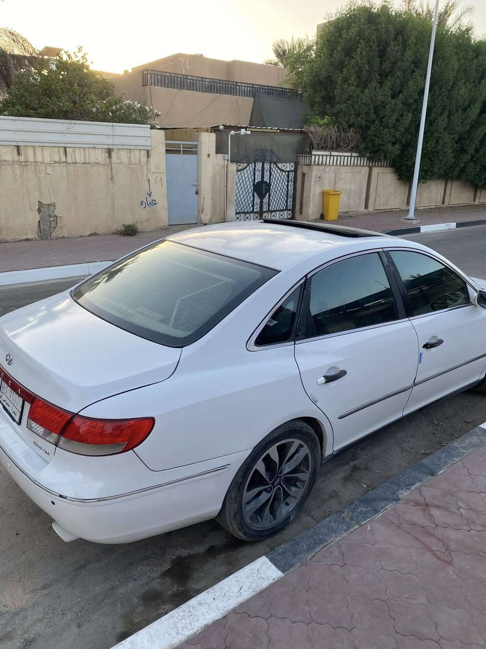 ازيرا 2008 فول موصفات مكينه وكير ستوني مبدله مكينه3300 لل مرغوبه سياره سنويه ضايعه ماشين بل معامله على نص تريد أنا كمله تريد انت تكمله حسب لل تفاق سياره مصبوغه عام سياره يرادله نواقص رقم بصره ممييز سعر75ورقه بي مجال ماكو سياره هيج قويه بهاذا سعر 
*********** مكاني بصره
