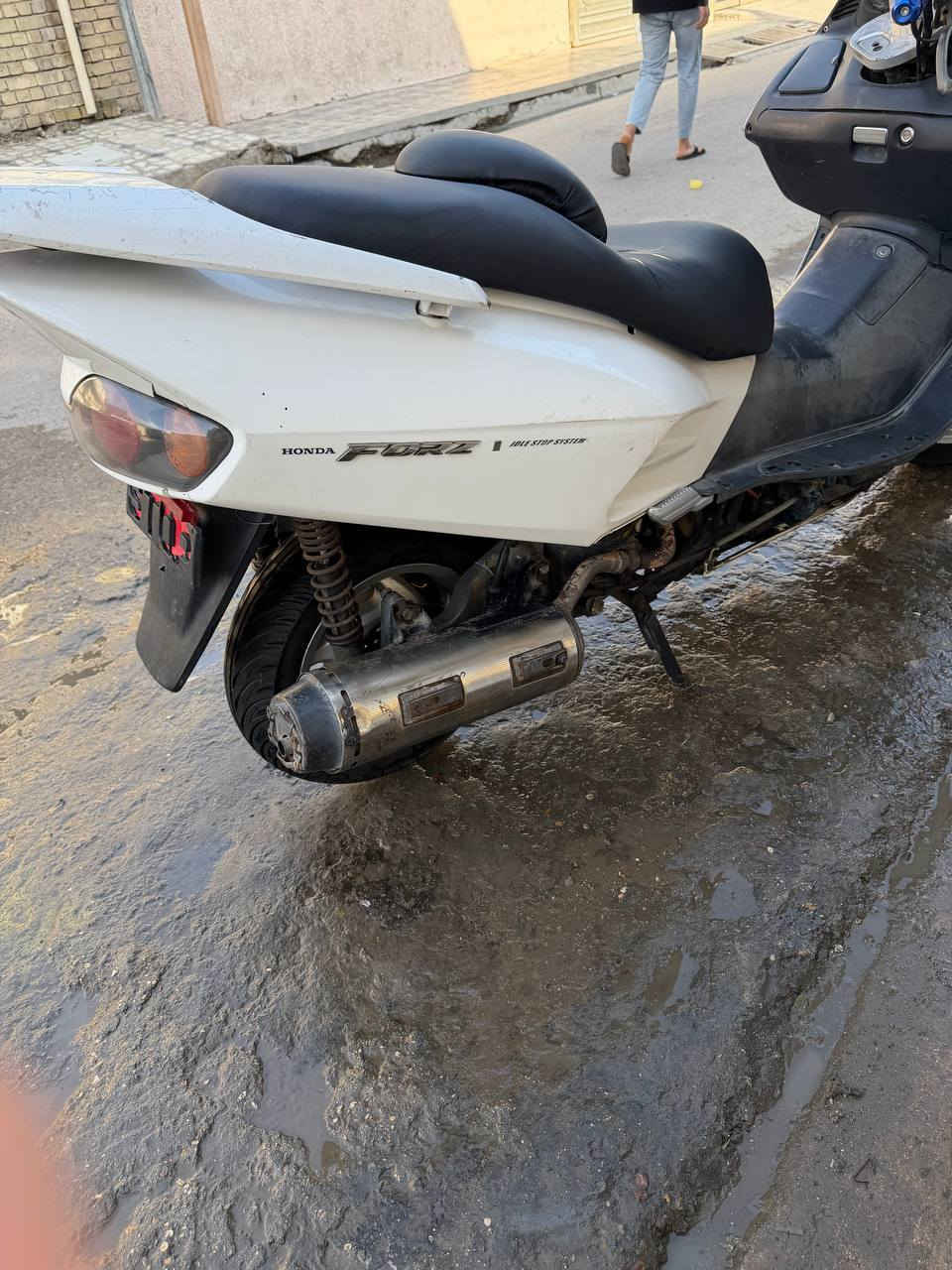 فورزه 6.0 دراجه نضيفه مكالني الاورفلي سعر 550وبيه مجال بسيط
***********
