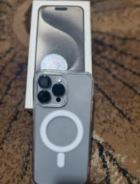 بطارية ٨٧% • تيتانيوم • شاحن اصلي