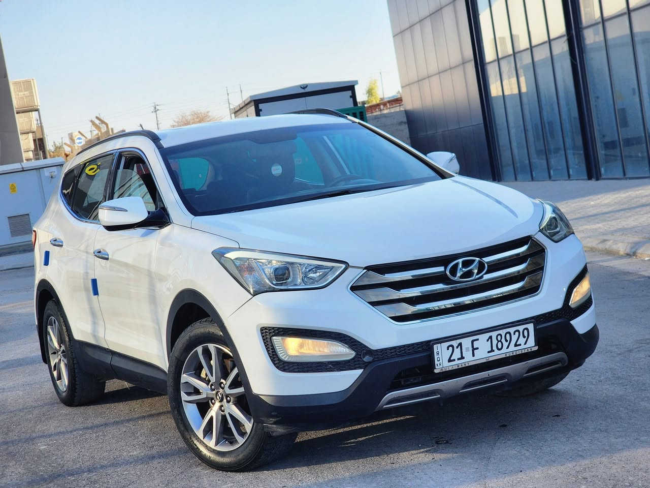 السلام عليكم ..فقط بيع بدون مراوس مكان السياره #سليمانيه
سنتافي خليجي موديل 2013 مكينه 2400 دوش خليجي اربعه سلندر السياره نظيفه وحلوه خاليه من صبغ عدا شبرين بارد خفيف ..سياره جاهزه تخم تاير حداديه صدر كير ومكينه ارقام وسنويه جديد بسمنه 
مواصفاتها 7راكب 3 مقاعد 3 قطع تبريد مركزي ليد امامي حاسه خلفيه تحكمات ستيرن دواخل فورميكا ويكلب كروم 3انظمه قياده ....السعر 148$$ورقه وبيه مجال بسيط لشراي 
الرقم *********** واتساب موجود
