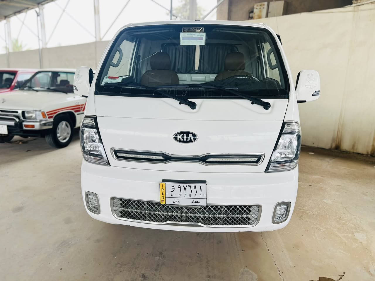 السلام عليكم  كيه للبيع مديل 22 مكفوله كفاله عامه رقم بغداد سنويه جديده  ماشيه  60   تحويل مباشر مكان السيره صلاح الدين الضلوعيه 
السعر عل رقم ***********  ملاحضه السونار  بيهه مفحوصه شاصي وكير ومحرك وكشر  خادم لجميع  اتصل ودلل
