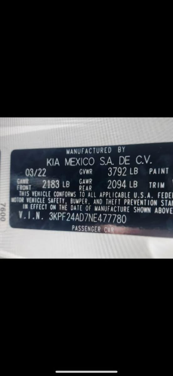 كيا فورتي موديل 22 السعر 140$ مكان بغداد بدون ايرباك بدون صبغ بدون تبديل ليبل واحد رصعه بلقمار اثر التحميل هـ***********
