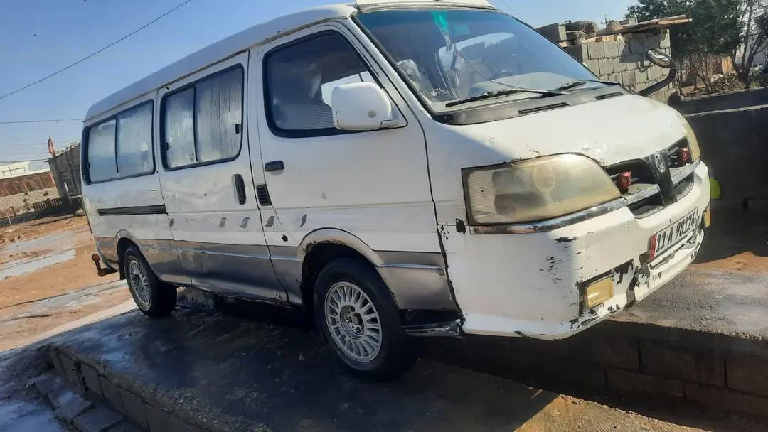 بولارسن طويله مكينه ونجي مجاول الخلل بس المكينه تخربط الكشر نضيف 50 وبيها مجال حق  الجيه ***********
