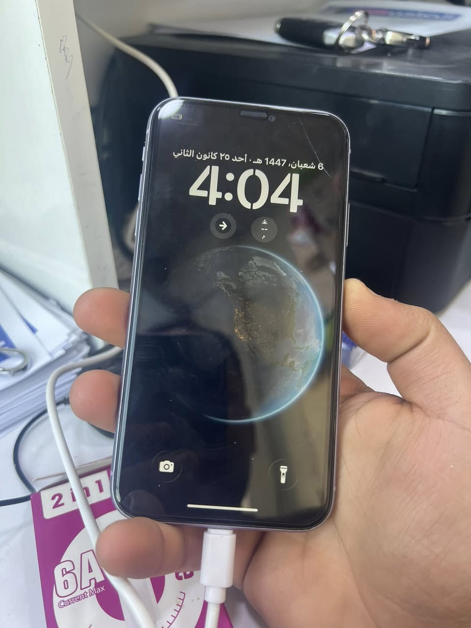 ايفون ١١ عادي بطاريه ٨٠ الاصليه الجهاز لا مبدل بي شي ذاكره ٦٤ الجاهز جديد.  السعر ٢٦٠وبي مجال قليل كلش متواجد واتساب فقط ***********
