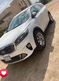 سورنتو ٢٠١٩ • ٦ سلندر • رقم قادسية