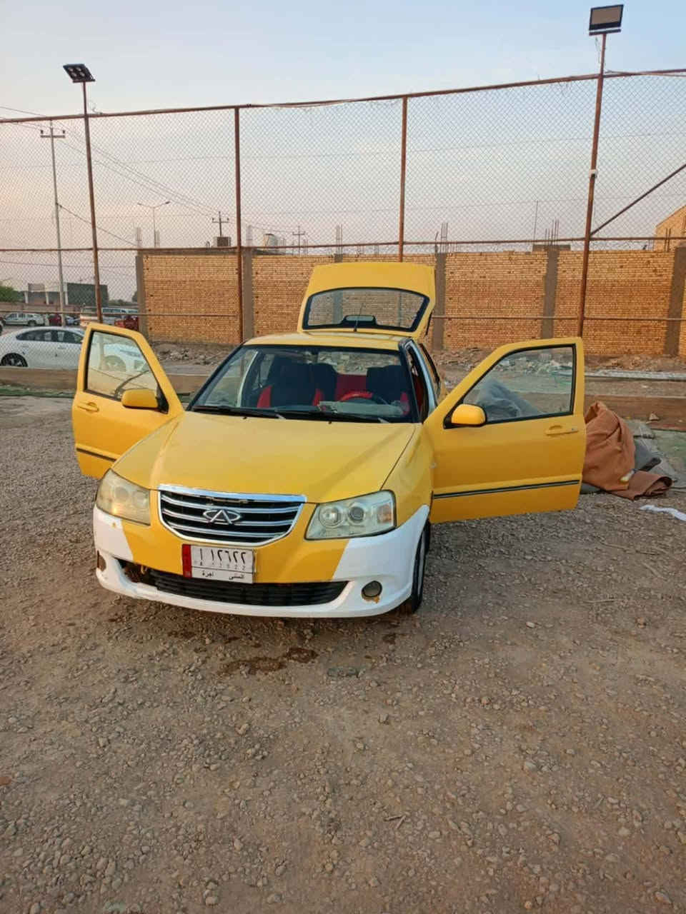 شيري كوين 2014 السياره مكفوله كفاله عامه   تخم تاير جديد حداديه وكير  ومكينه شرط تبريد وي السويج 
رقم مثنئ مداور ثاني يوم  للاستفسار اتصال علئ الرقم ***********
