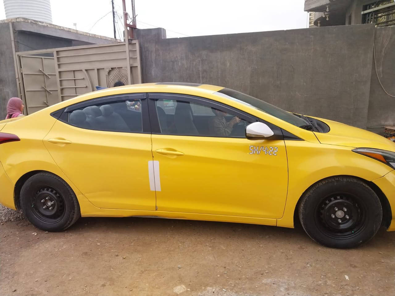 السلام عليكم ورحمة الله وبركاته النترا موديل 2016 وارد امريكي
بيها صبغ موجود سونارها بلصور رقم بغداد 
السياره كلش حلوه وسعرها 100  وبيها مجال حك الجيه 
رقم صاحب السيارة اني مكلف بلنشر لحد يدخل خاص  ***********
