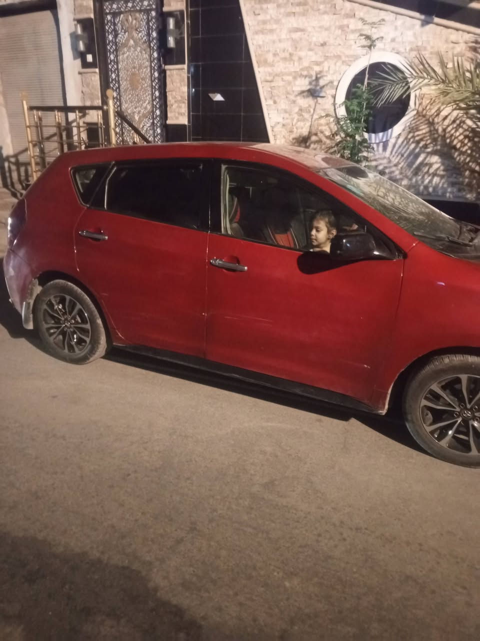 السلام عليكم بونتياك مديل ٢٠٠٩ كير ومكينه كورلا حجم المحرك ١٨٠٠ 
 السعر ٣٥ 
***********
مكان السياره ناصريه / حي اور
