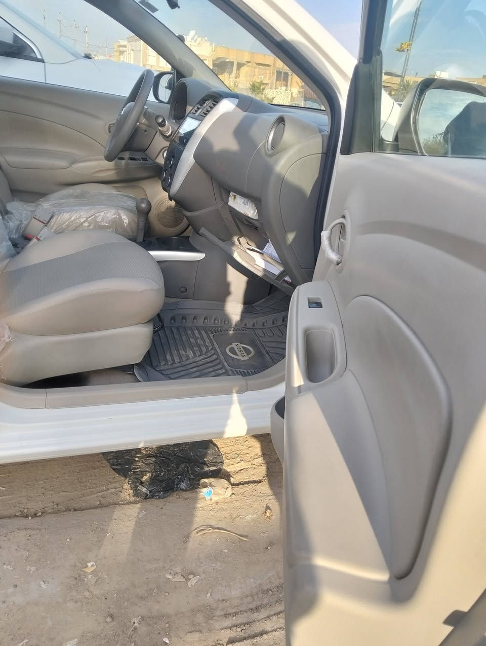 سلام عليكم نيسان صني موديل 2025 كفاله الرقم***********
