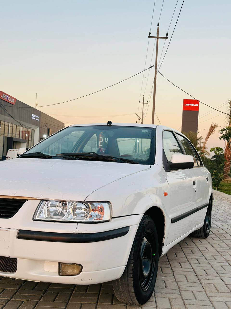 سمند ٢٠١١ بيها دور الجاملغ الخلفي ونص الباب بدون اي ضربه كير مكينه حداديه تبريد كفاله رقم كربلاء راعيها بنجف يمي ***********.   ٣٨
