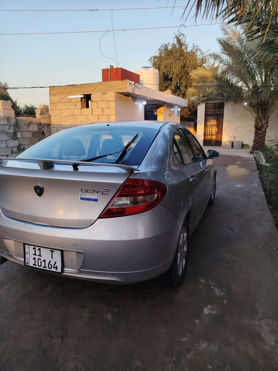 السلام عليكم ورحمة الله وبركاته
بروتون جين تو 2016 مكفوله من الضربه والصبغ

ماشيه 110k السياره جاهزه ماناقصه شي

كير اوتو ماتيك

شاشه دافندر

تخم تاير جديد

السعر 88 وبيها مجال

المكان بغداد البسمايه
***********
