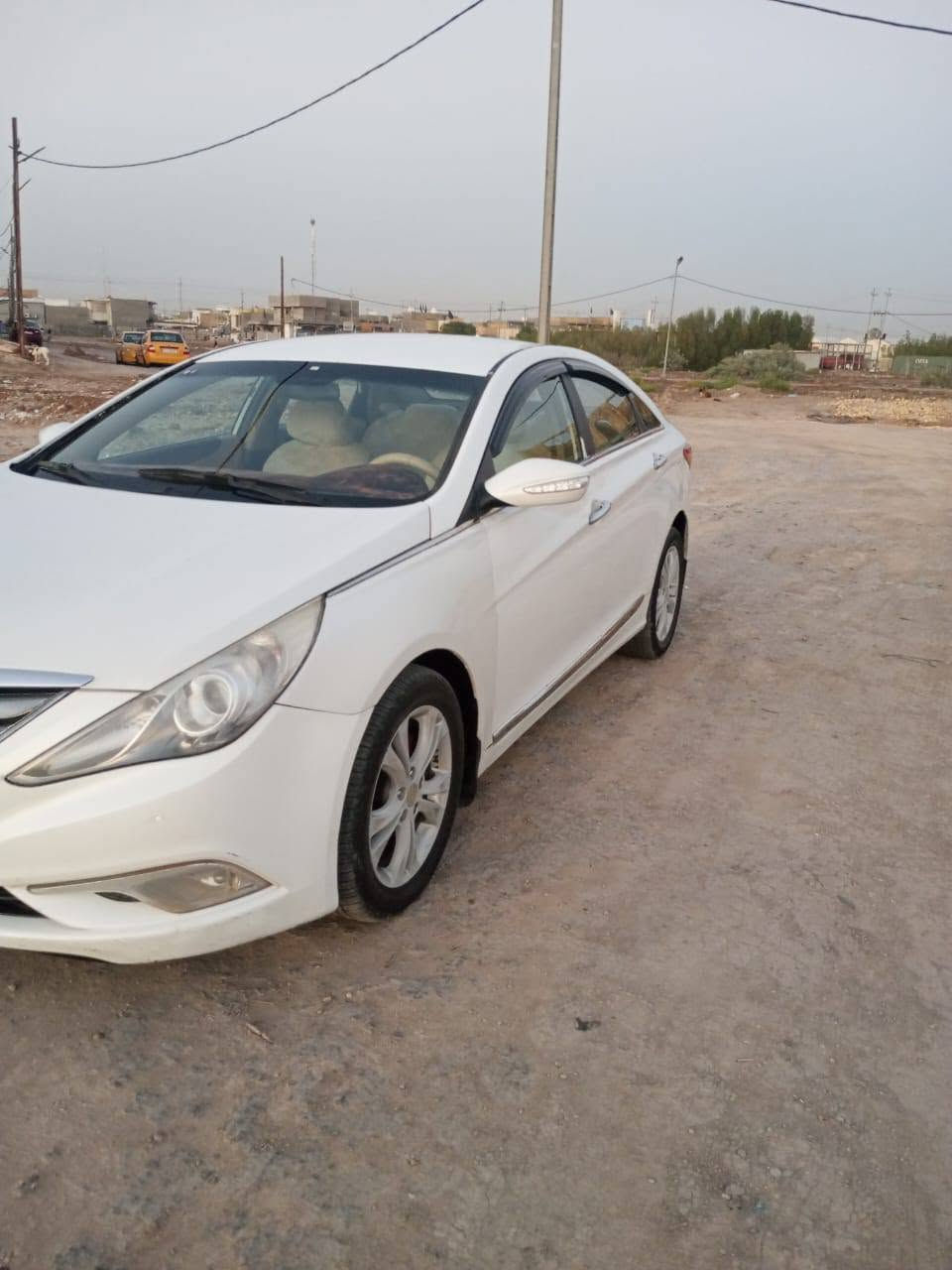 سوناتا موديل 2011 خليجي مكينة 4 سلندر 2400 دوش بيه صبغ بل الجاملغ الامامي والاهلاليات الخلفيه بدون داخل وبدون ضربه رقم شمالي تريد تحويل أو وكاله مكينة وكير وحدادية وتبريد مكفولات بيع مستعجل السعر 86  الاتصال على الرقم *********** العنوان بابل غير متواجد على الفيس
