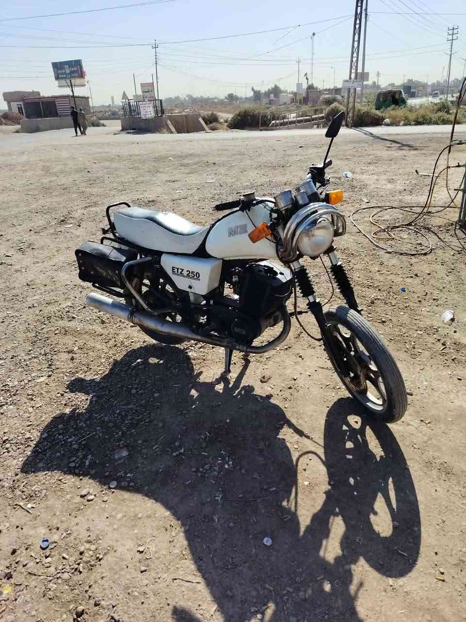 سلام عليكم دراجه مزت البيع ***********
