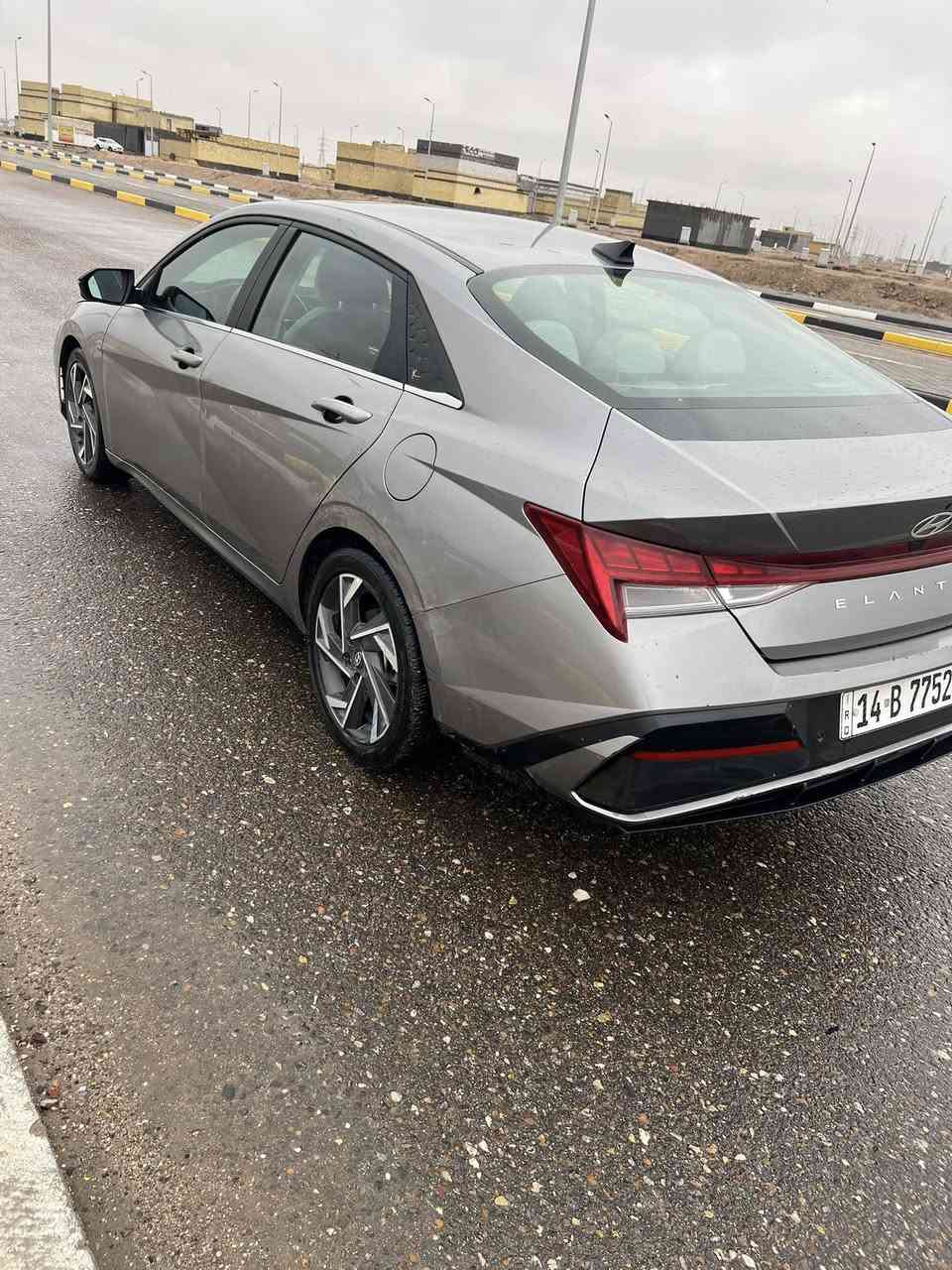 النترا 2024 لمتد 
فول مواصفات 
معروفة مواصفات اللمتد 
وارد امريكي 
ضررهه معجون وصبغ باب السايق 
سيارة نظيفة وجاهزة اي نقص ما بيهه 
رقم معوقين باسمي 
ب 170 ورقة 
***********
