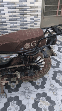 دراجه للبيع مكفوله للاستفسار الاتصال 07876002442