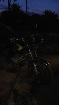 دراجه ايراني للبيع موديل 25  محرك 200cc  السعر 775 وبيها مجال 07827725...