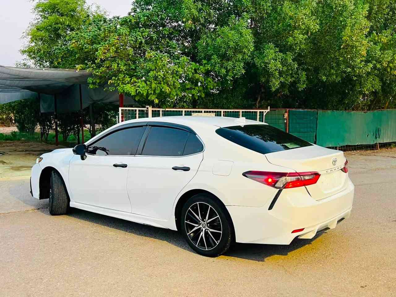 كامري موديل ٢٤ se
رقم بغداد بسمي 

ماشية ٩٠ Km
مواصفات الSe  المعروفة 
وارد امريكي صبغ حزام اثر طخات 
السعر ١٤٥ ورقة 
***********
