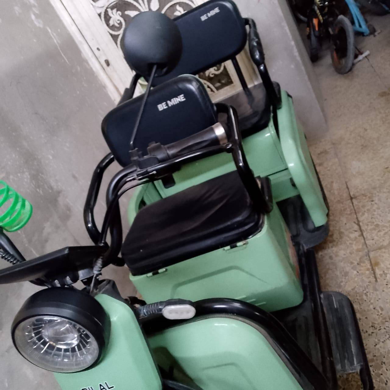 السلام عليكم ورحمه الله وبركاته درجة شحن جديد كهربيات شغاله درجة كلشي مابيه البيع 750وببها مجال زين الرقم ***********
