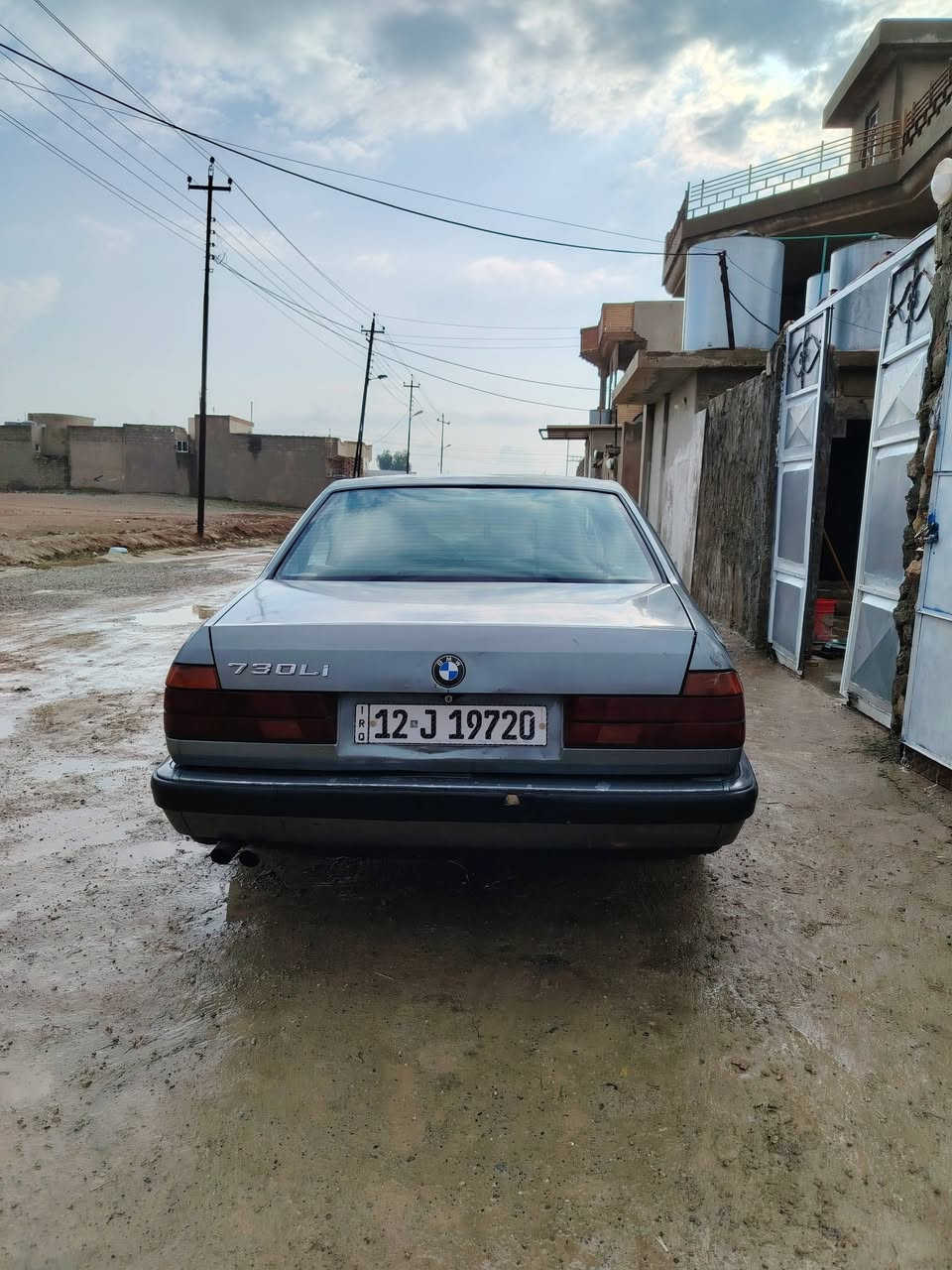 ***********
***********
 BMW موديل 1992 سياره نظيفه وضع شركه تبريد شغال مصبوغ حزام جماليه بدون حادث السر 50
