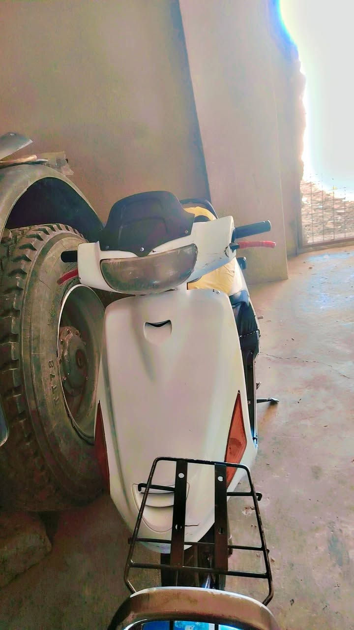 اذان الدراجات للبيع كل شيء شغال***********
