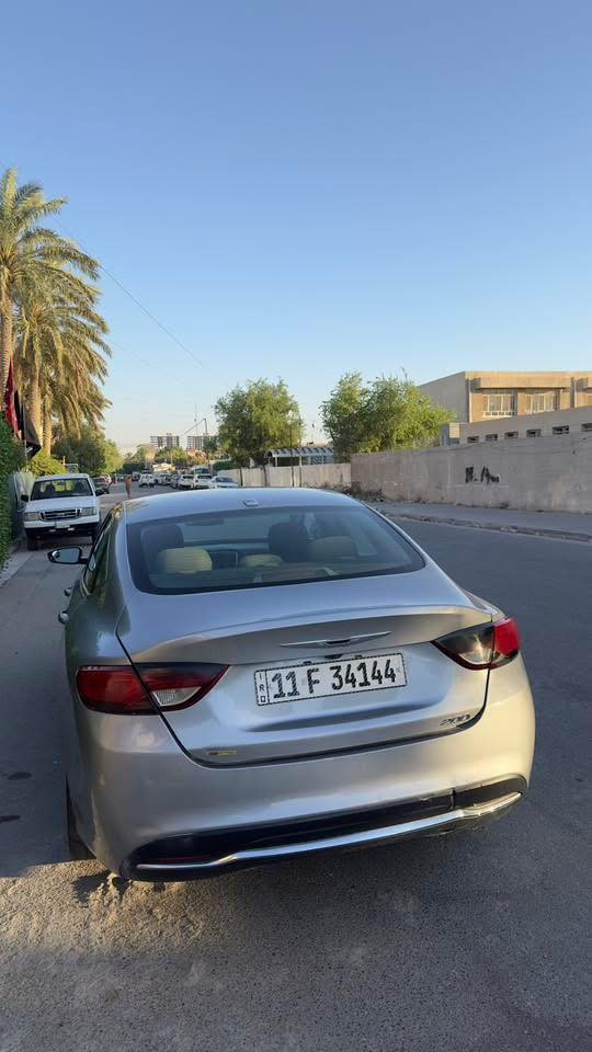 C200 للبيع او المراوس حسب القناعه 

 موديل 2016 رقم بغداد جديد وسنويه جديده

تحكم ستيرن اربع جهات تبريد ثلج نقطه عمياء 

عينه مال اوباما باقي المواصفات معروفه 

حادثها جاملغ وحافه البنيد وهنا بيها جاملغ خلفي و الباب 

السياره جاهزه بمعنى الكلمه كير مكينه كهربائيات بالجيس 

السعر 98 وبيها مجال للشراي 

العنوان بغداد/الحريه *********** اتصال ممتواجد بالفيس
