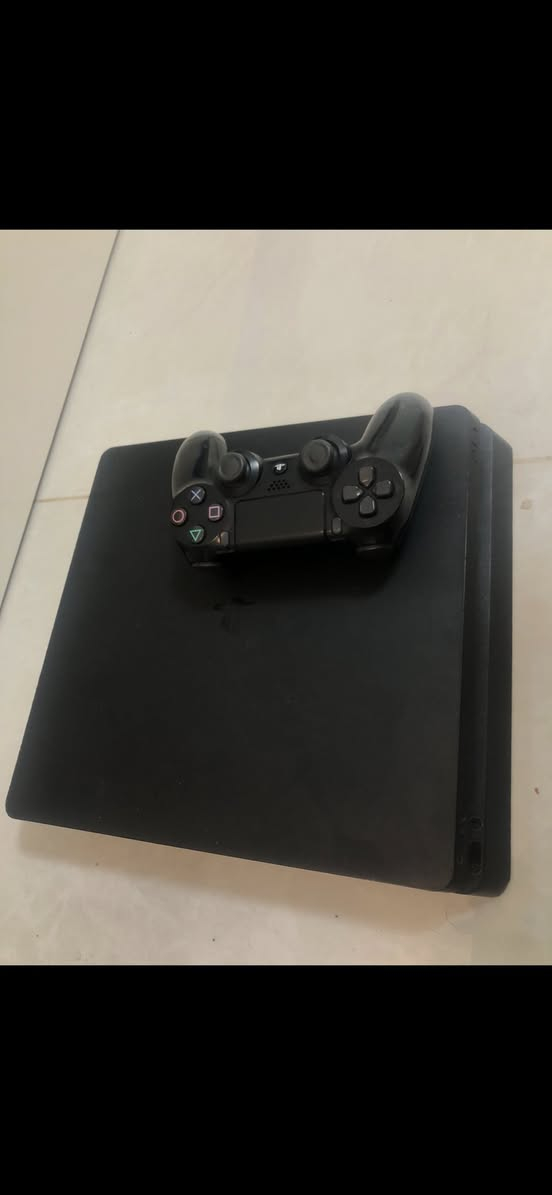 بلي4 سلم للبيع الجهاز نضيف وما مفتوح تجي وياه جوستك وكلث العاب جي تي اي 5
وجي تي اي سان اندرياس ورينبو 6 سيج و humen fall flat والجار السفاح سعر الجهاز 300 الف للبيع او مراوس وية xbox sereis s


**إذا كنت صاحب هذا الإعلان وتريد حذفه لأي سبب، رجاءا أرسل رسالة إلى الدعم الفني**