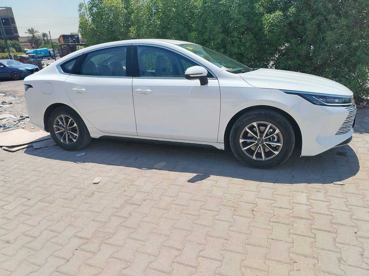 لبيع BYD دستروير ٢٠٢٥ مكفوله من الصبغ والبارد
ماشيه ٨الف الكلي بيها بس رصعات وهاي الرصعه بتكمه
مكاني بغداد البلديات
***********
 السعر ١٩ ونص وبيه مجال قليل
