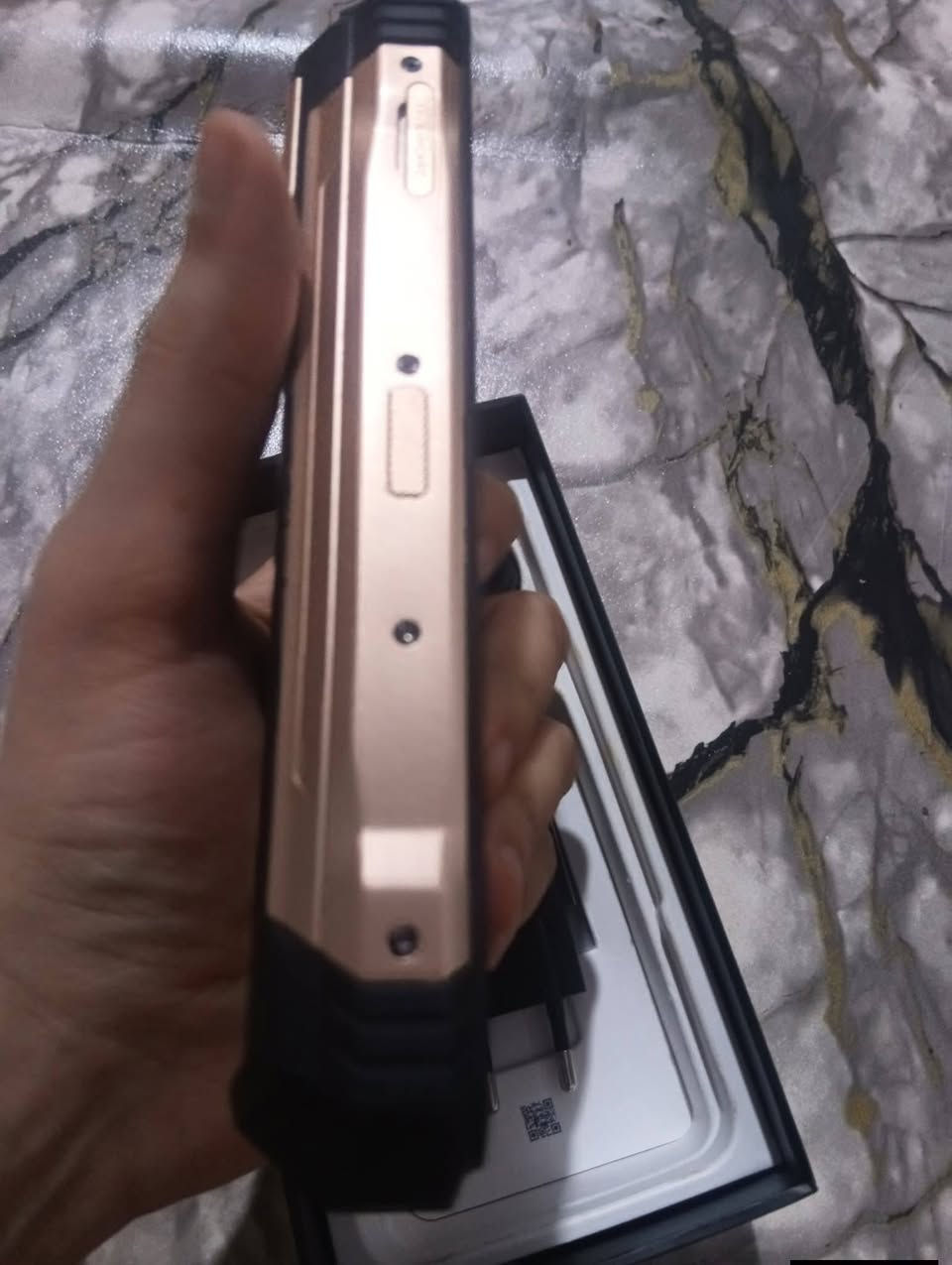 موبايل مدرع دوجي Dogee v max نضيف للبيع او مراوس 250 قفل


**إذا كنت صاحب هذا الإعلان وتريد حذفه لأي سبب، رجاءا أرسل رسالة إلى الدعم الفني**