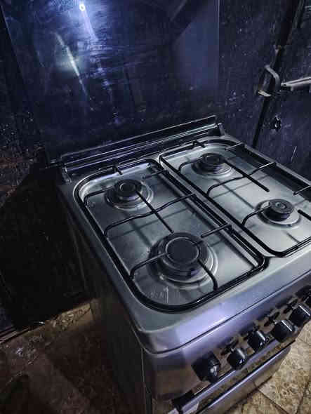 للبيع كلة شغال الفرن خطين والعيون عالفحص السعر ٨٥ كربلا***********
